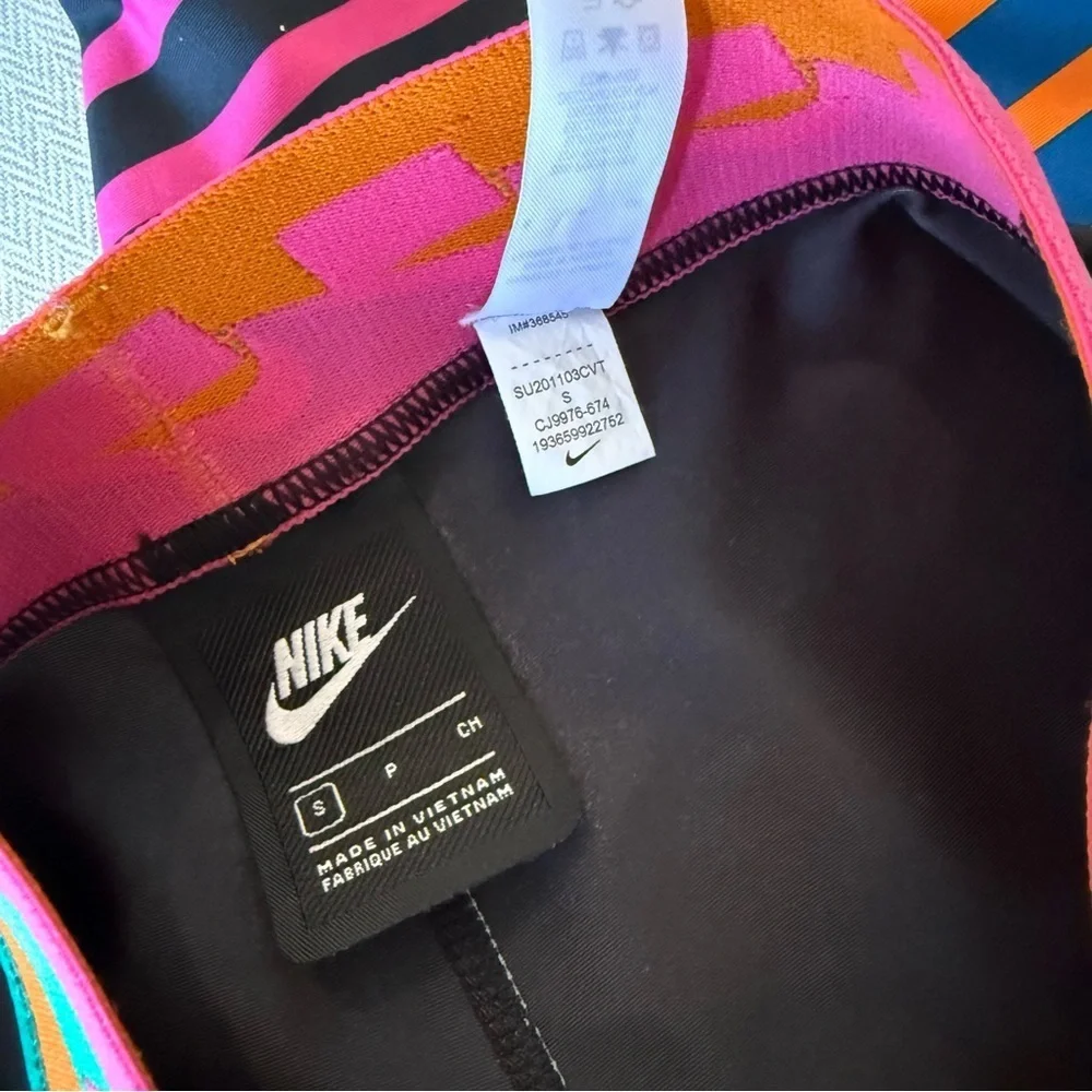 Nike Watermelon Leggings Size S